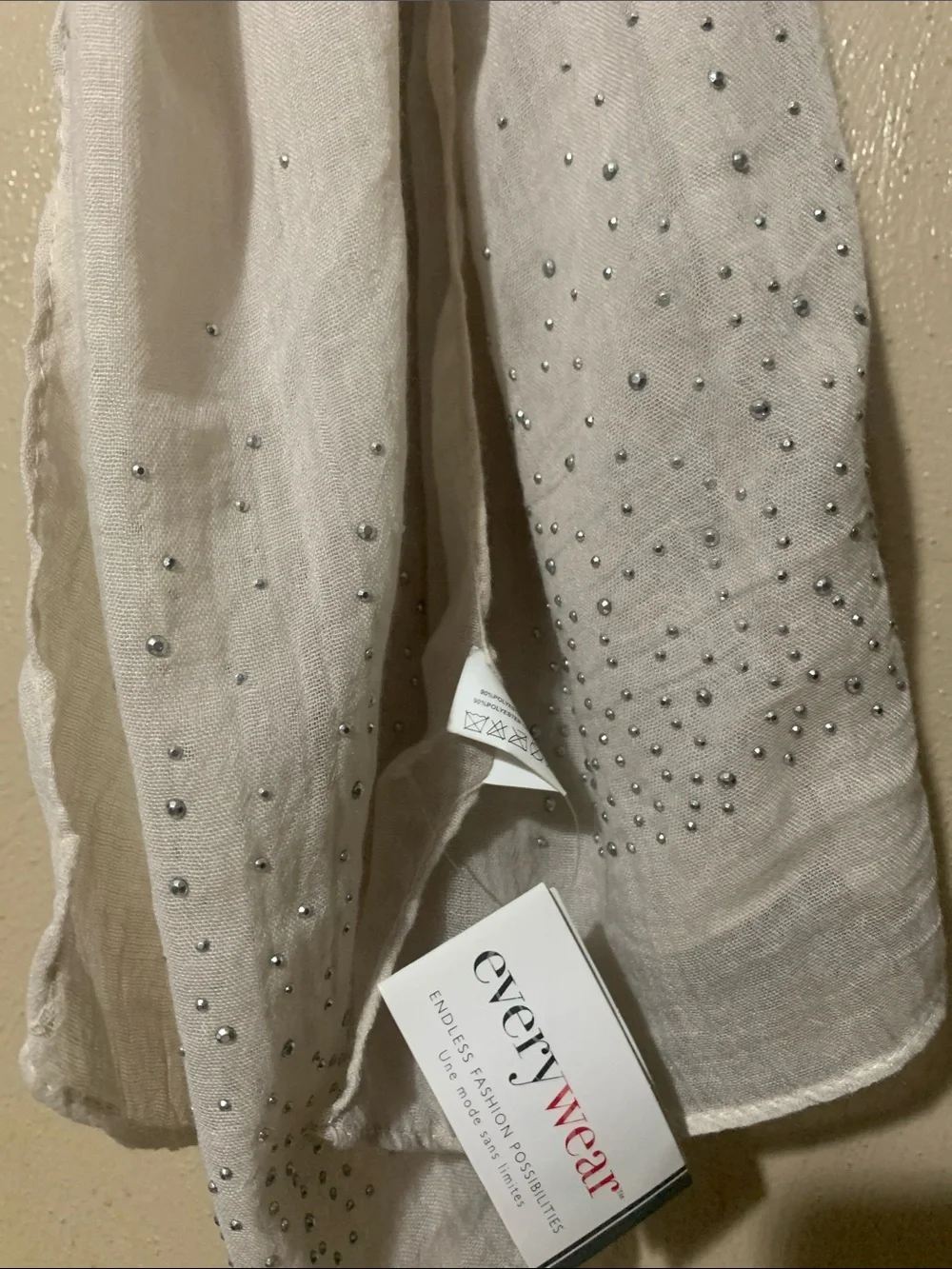 15. Everyday Wear Embellished Cream Scarf with Subtle Silver Bead Detail NWT